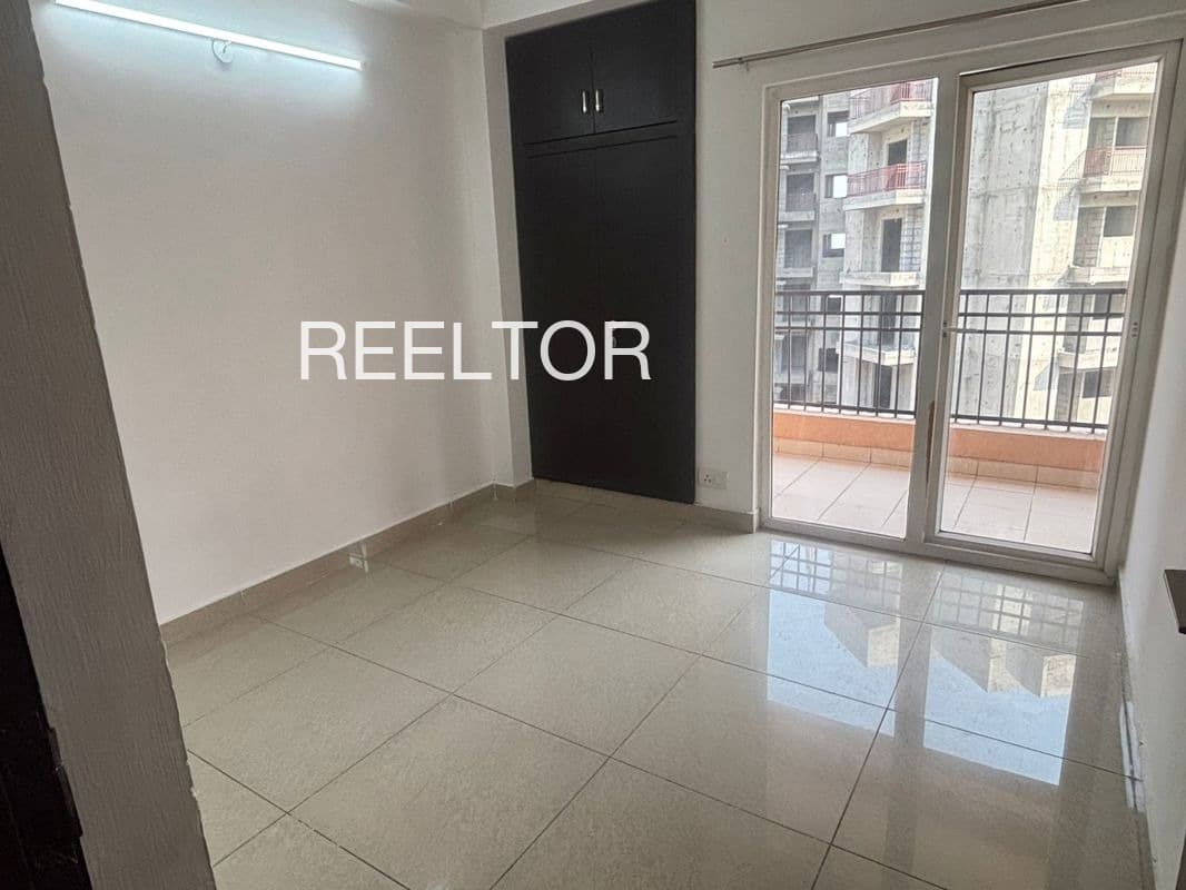 Buy 4 Bhk In Karg Mandi