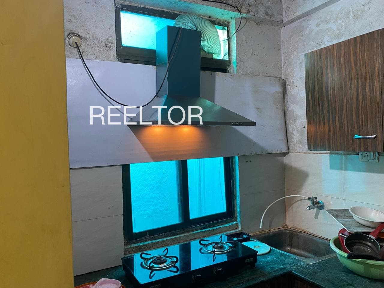 Available 3 Bhk In Charjer Chamba