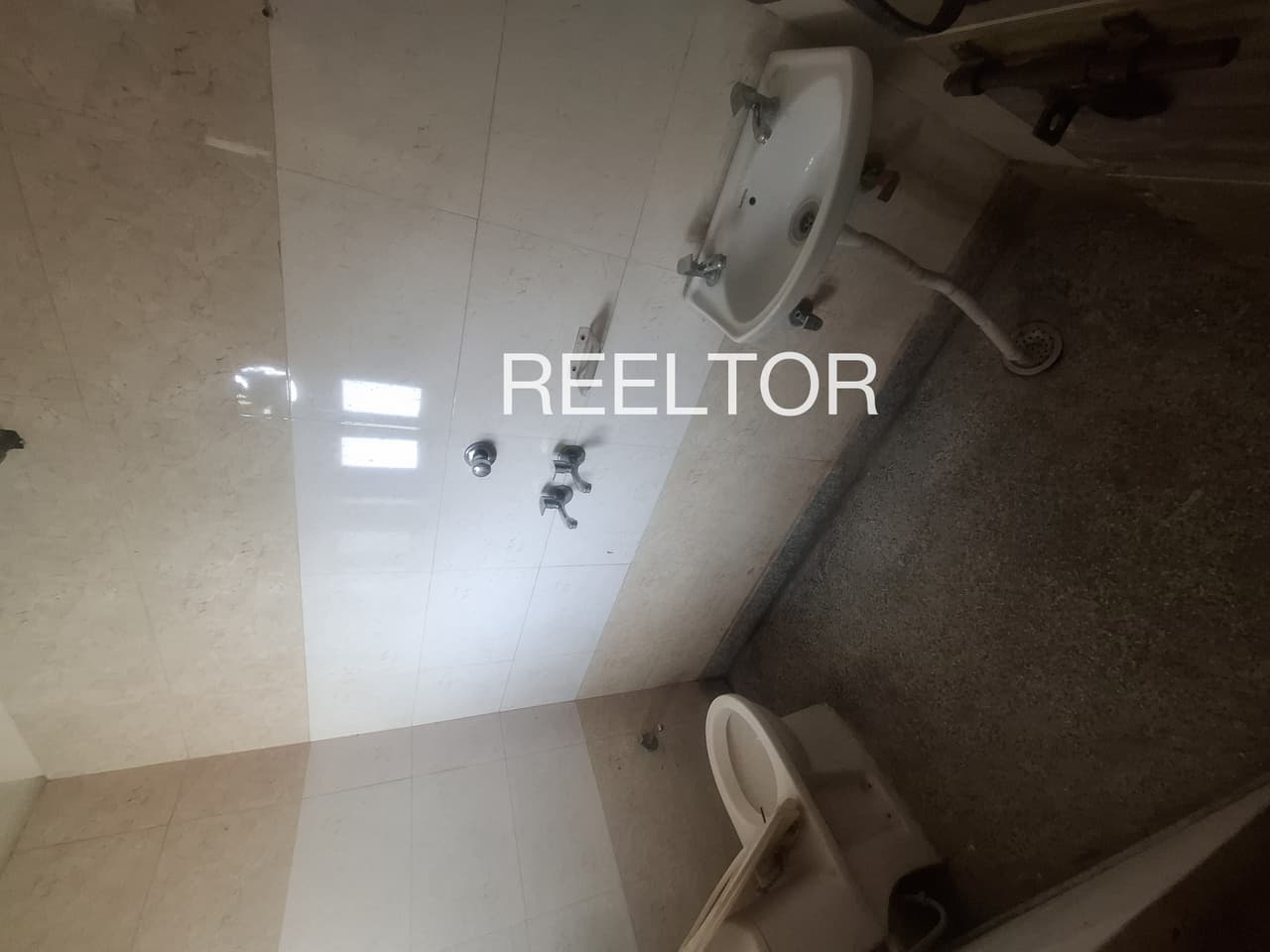 Buy 4 Bhk In Rajpada Sakri