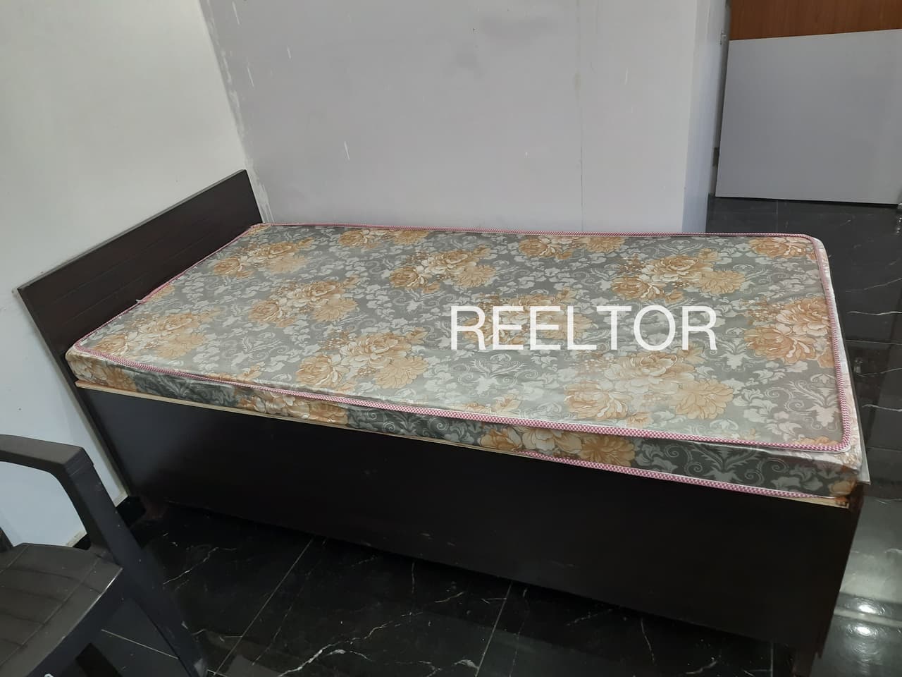 Buy 4 Bhk In Baog Karsog