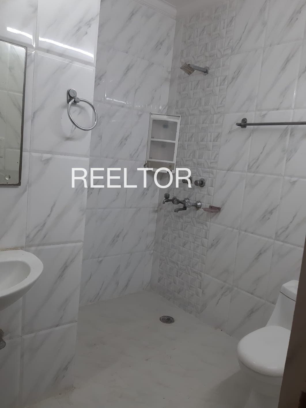 Explore 2 Bhk In Chuntara For Sale Jubbal