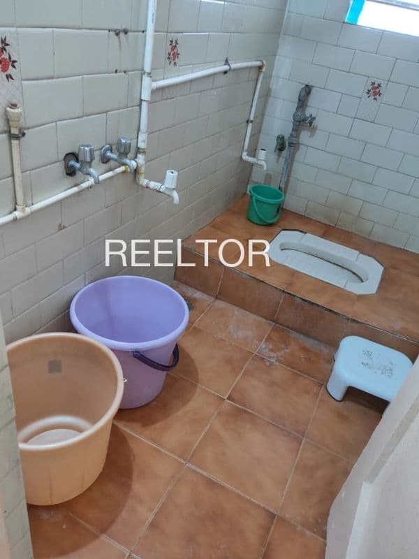 Available 3 Bhk In Barnog Mandi