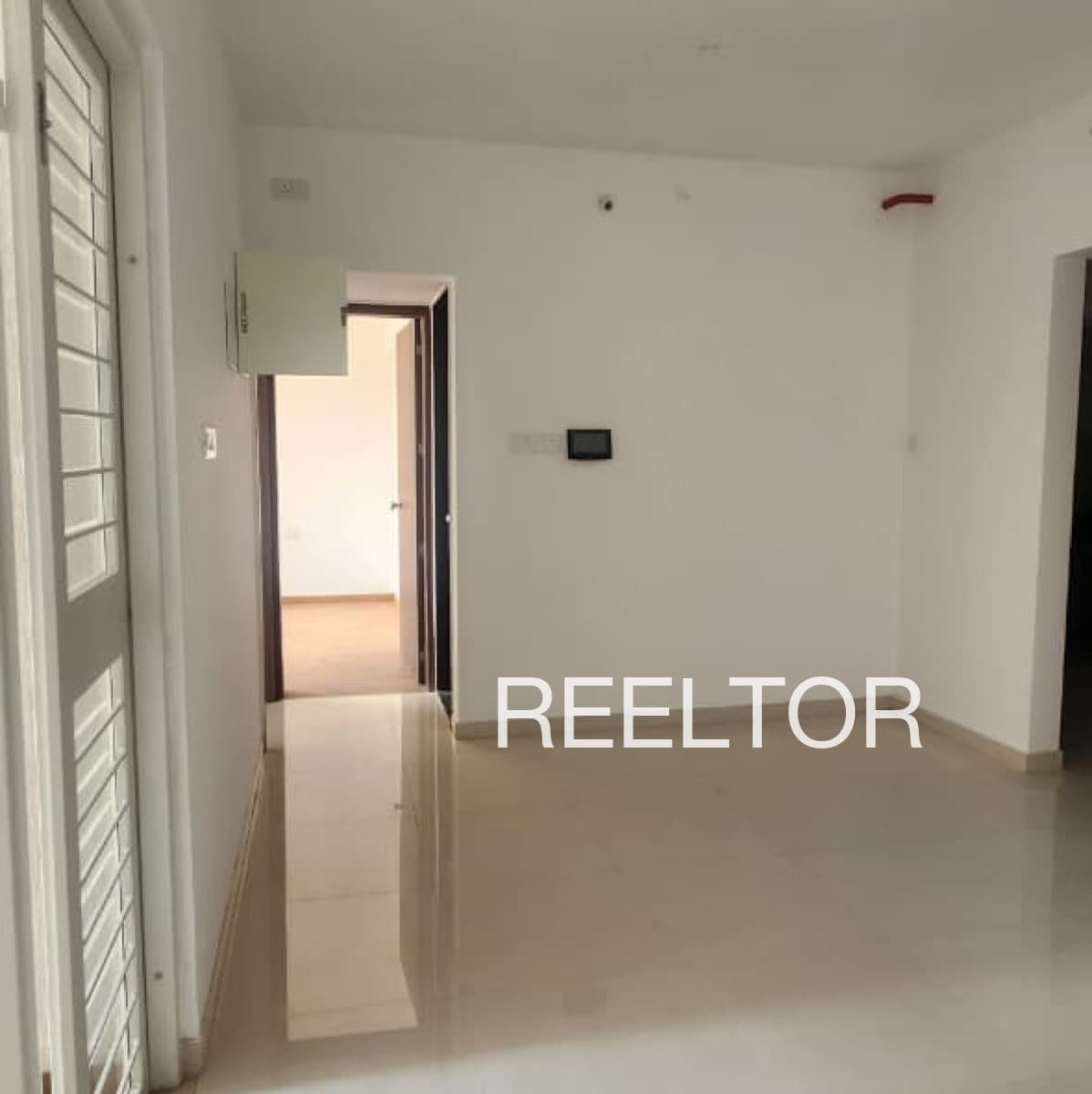 Available 2 Bhk In Sanda Chamba