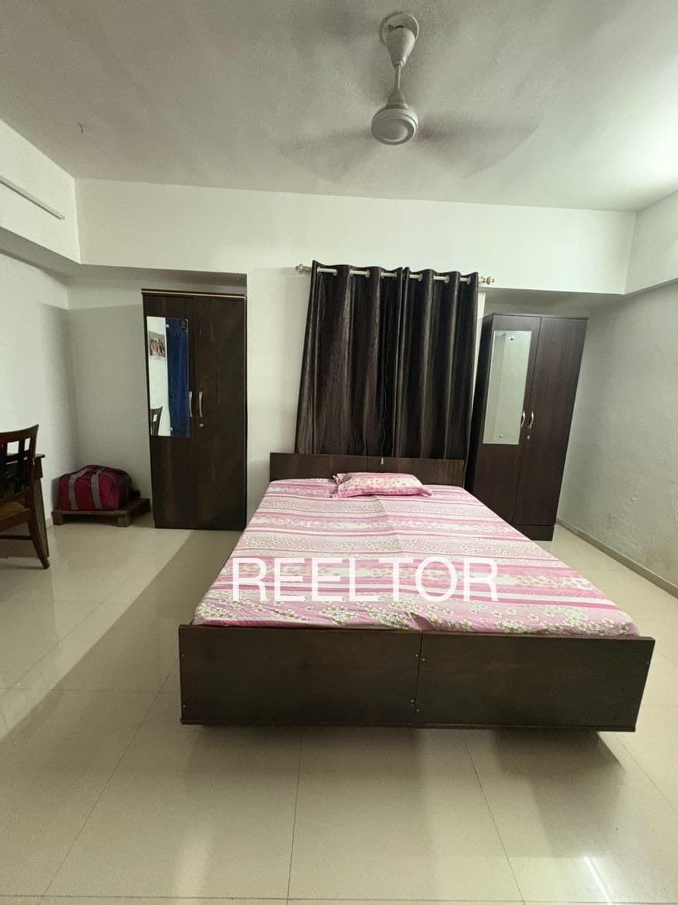 Explore 4 Bhk In Sakna For Sale Mathura