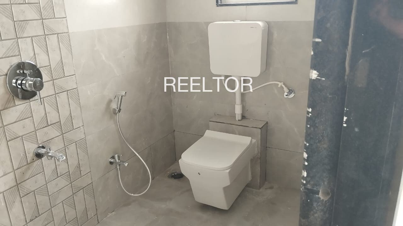 Buy 4 Bhk In Loton Chamba