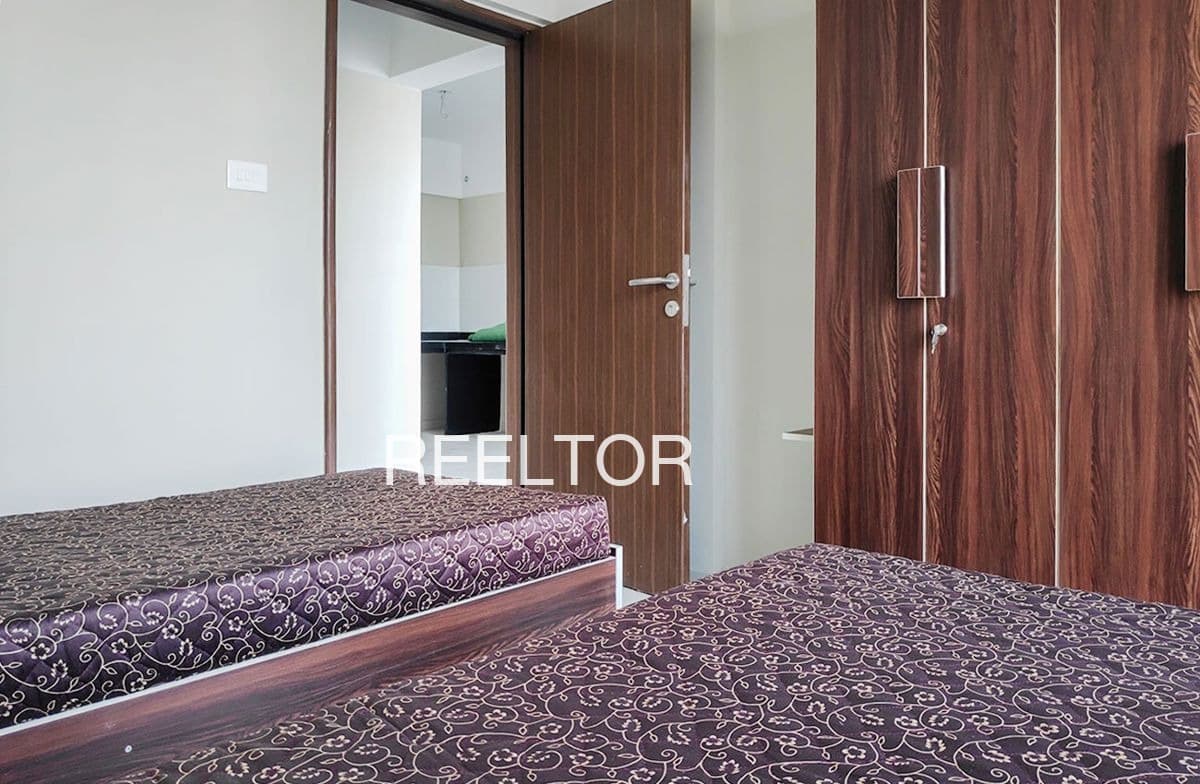 Buy 3 Bhk In Sanjay Colony Mahwa