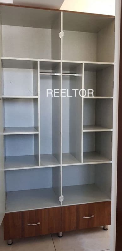 Living Together Hostel In Chennai