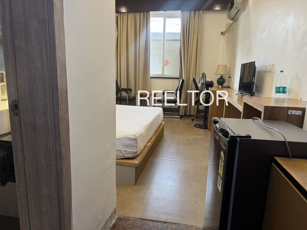 Available 4 Bhk In Rajamudi Idukki