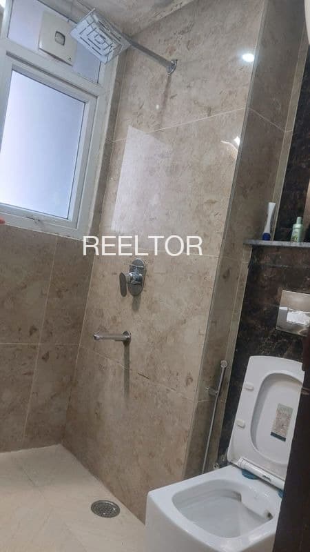 Available 3 Bhk In Dhalogi Kullu