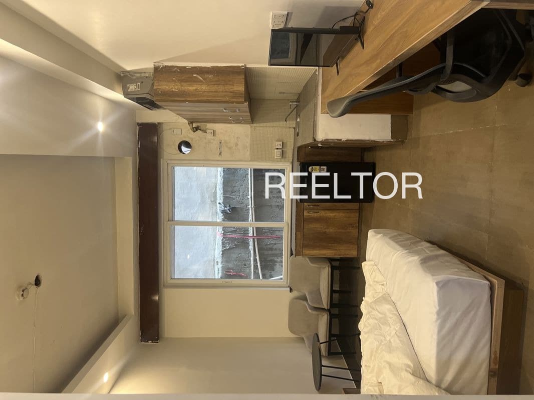 Pg For Sale In Inarwatoli Koderma