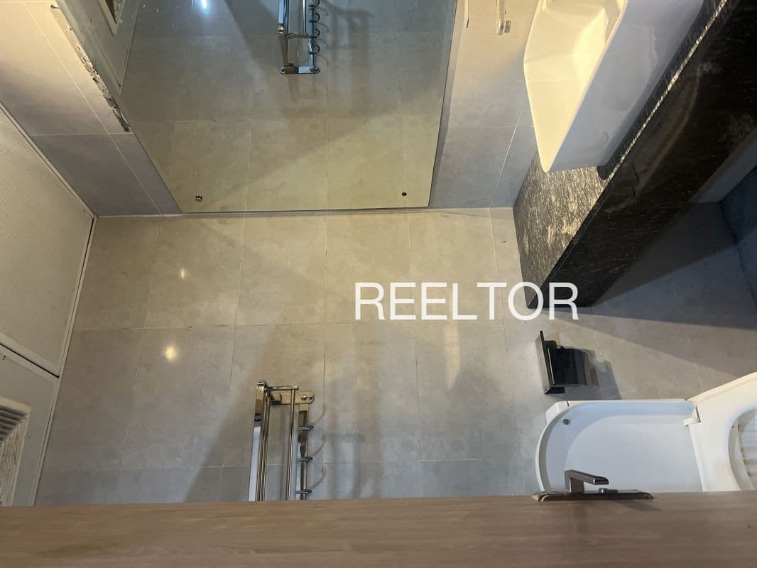 Buy 4 Bhk In Agaskhed Akot