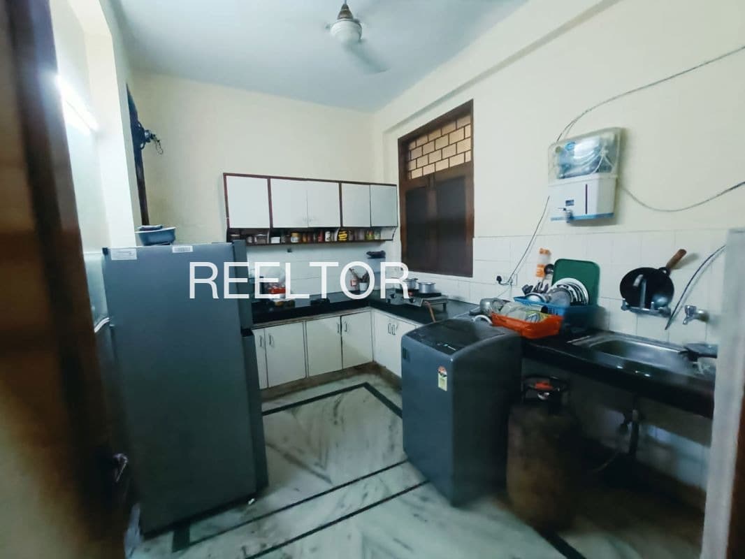 4 Bhk House For Rent In Sector 18
