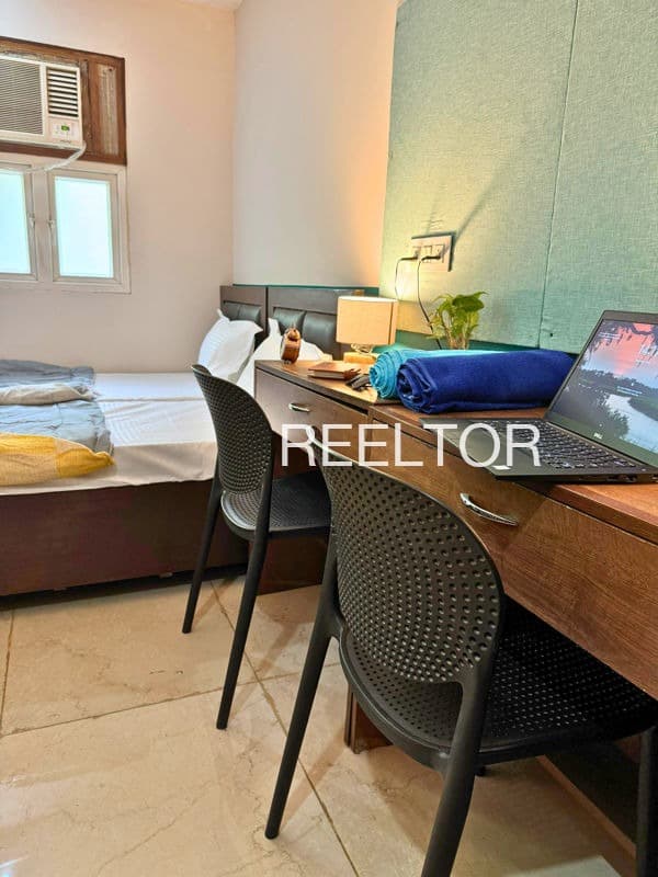 Pg For Sale In Chikkuda Athaniu