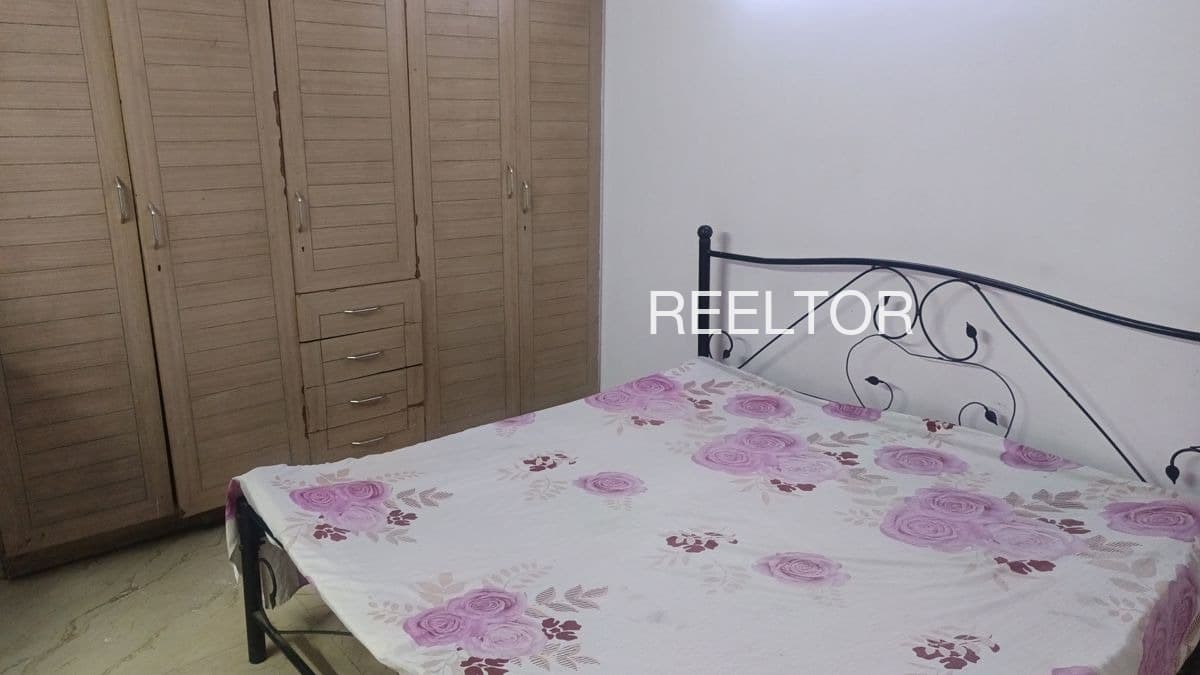 2 Bhk House For Rent In Arayakkandippara Kannur