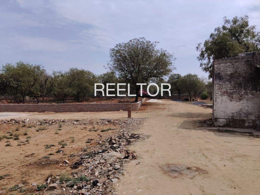 Available 2 Bhk In Chikkamaluru Madhugiri