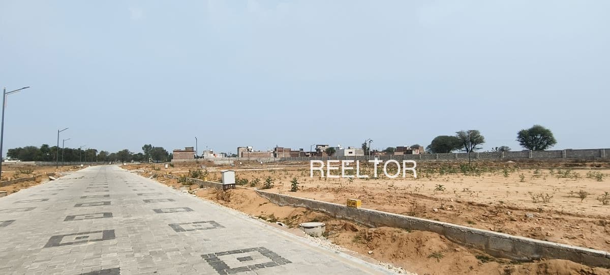 Plot For Sale In Mauganj