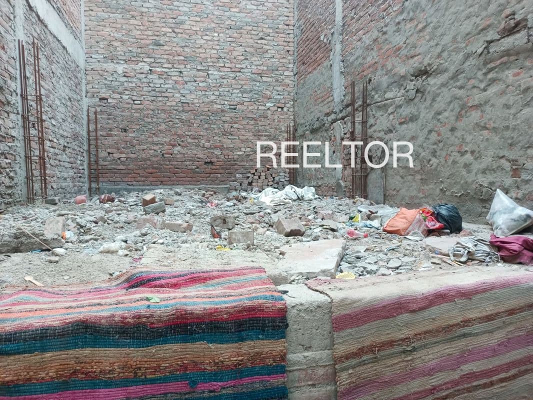 Available 3 Bhk In Chyar Shimla