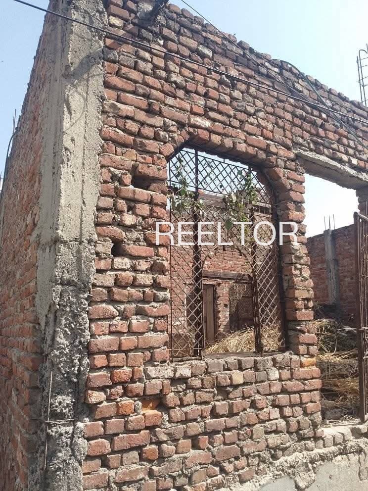 Buy 4 Bhk In Satiani Got Pangi