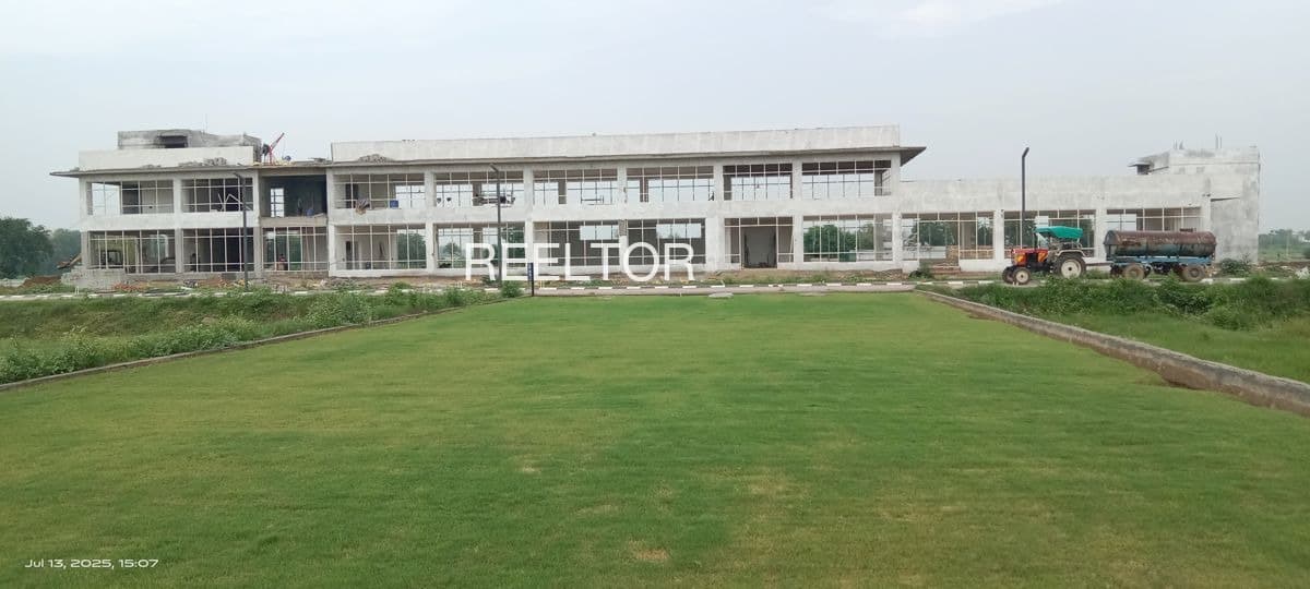 Explore 4 Bhk In Lonighat For Sale Beed