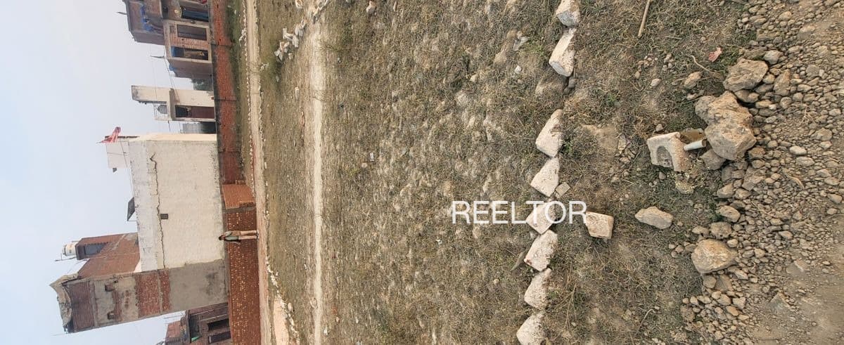 Available 3 Bhk In Dular Chamba