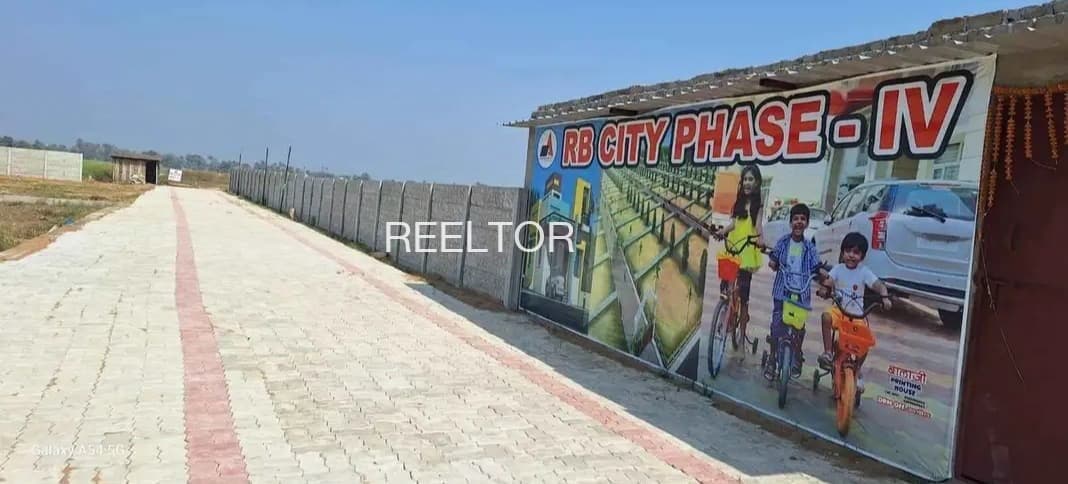 Available 2 Bhk In Patha Mandi