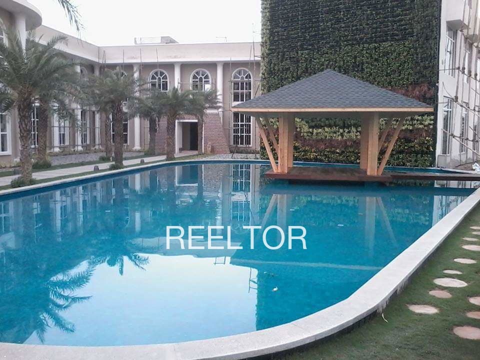 Buy 4 Bhk In Nimbodi Ahmednagar