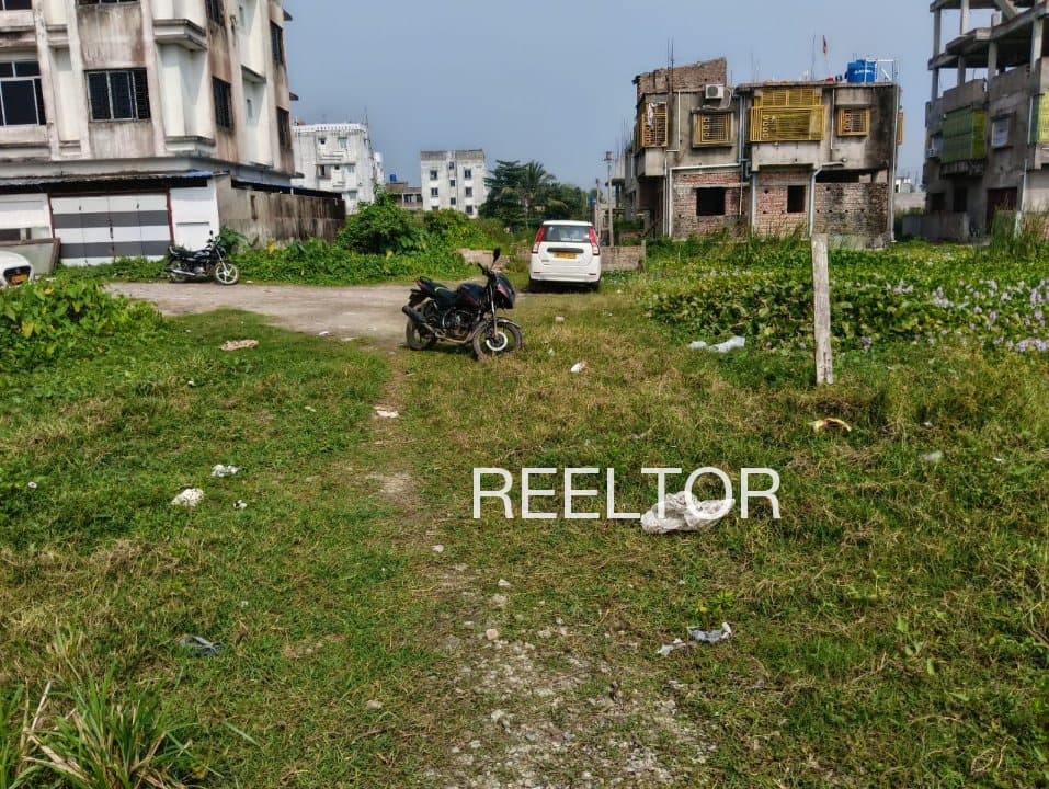 Explore 2 Bhk In Satnam Complex For Sale Sector 59