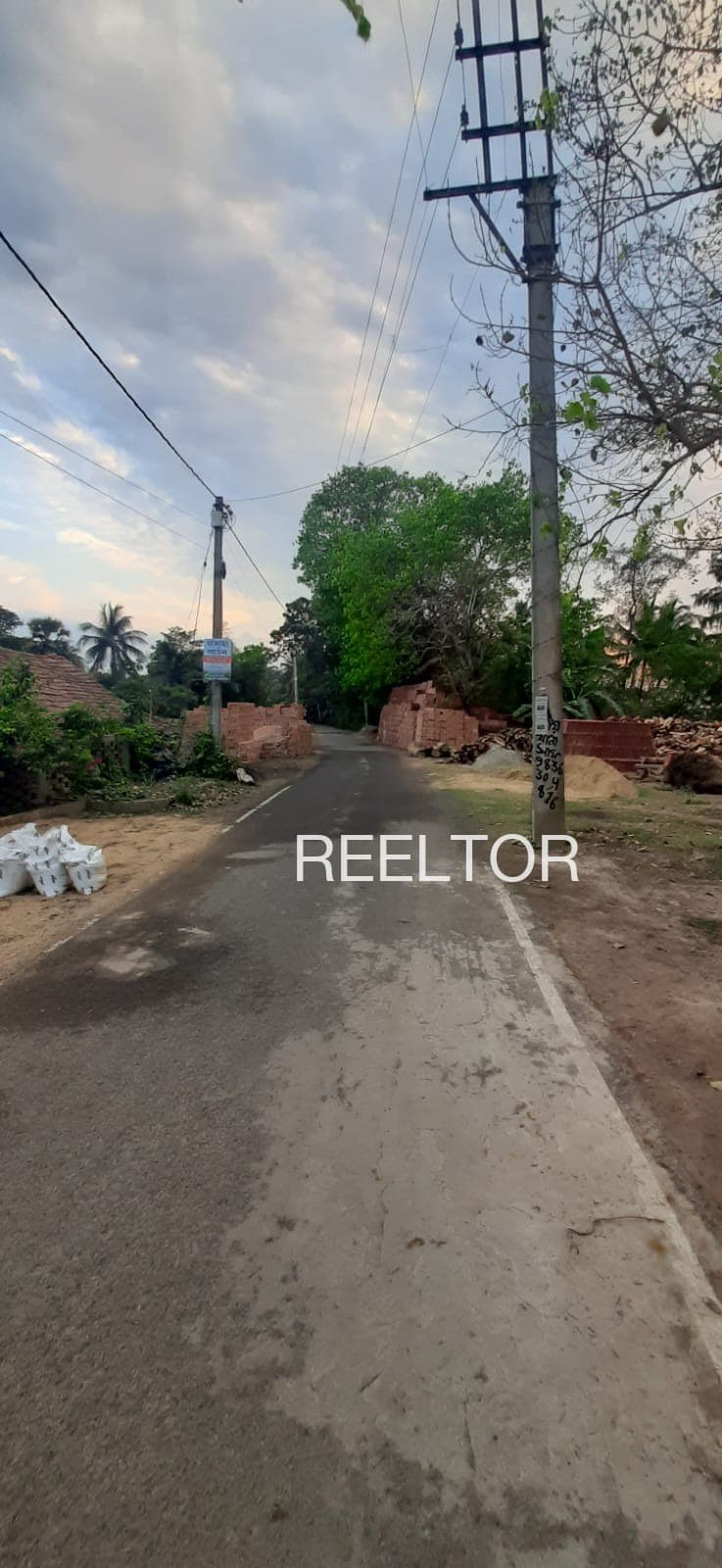 Available 2 Bhk In Chhera Joura