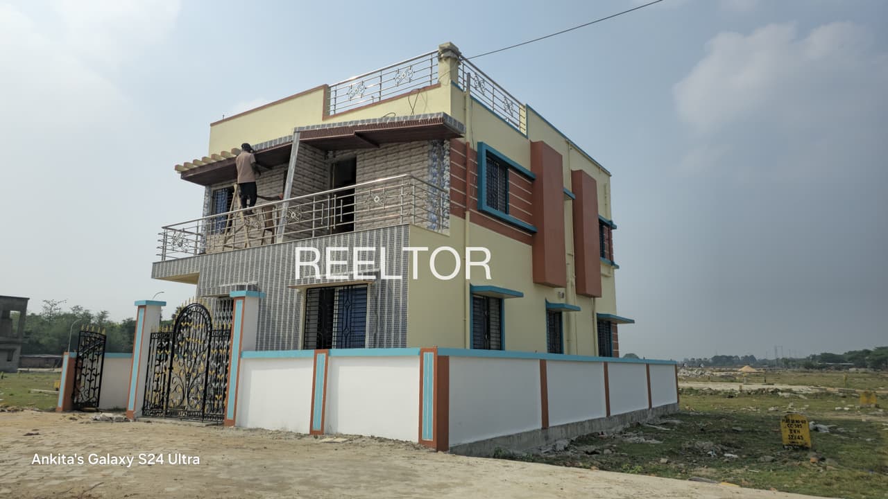 Available 3 Bhk In Darta Mandi