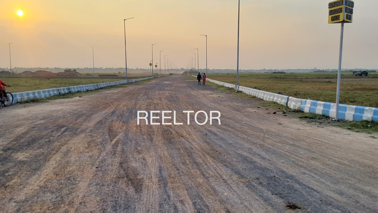 Available 2 Bhk In Omkarr Bag Colony Sanawad