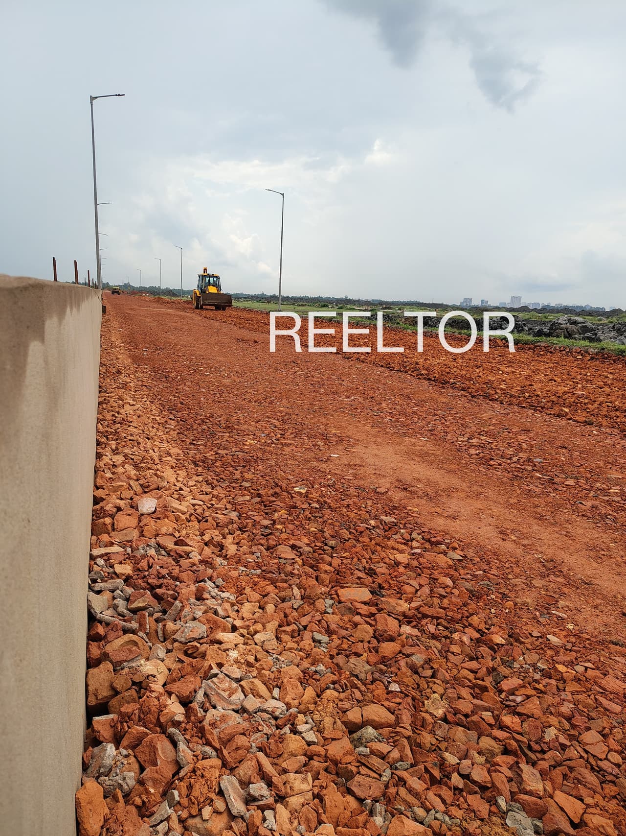 Plot For Sale In Mauganj