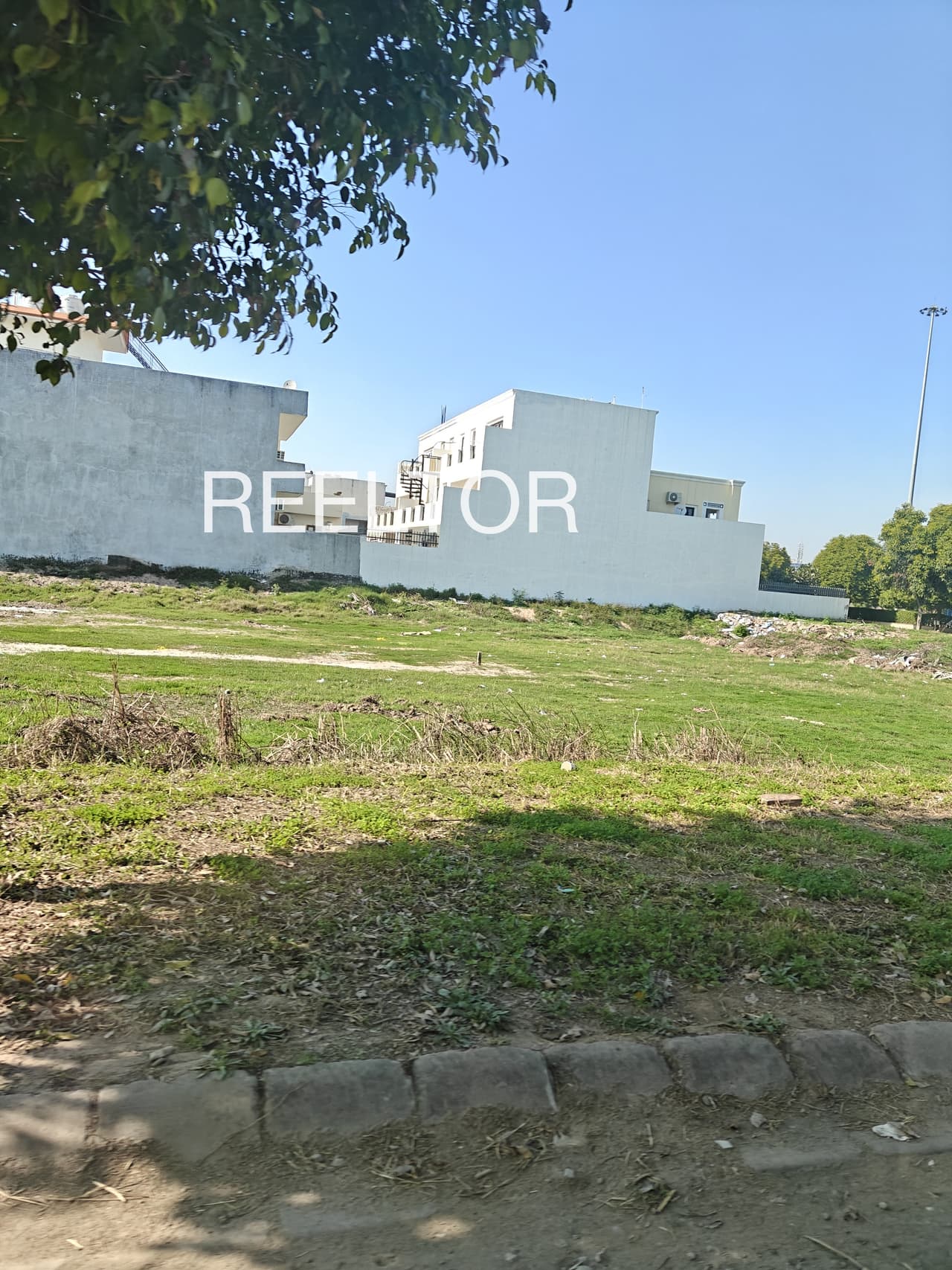 Explore 3 Bhk In Roda For Sale Vidisha