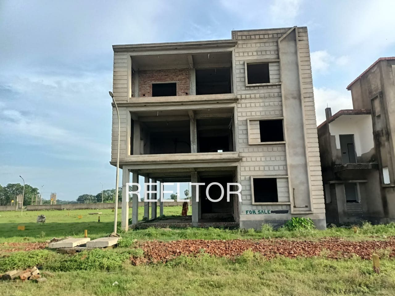 Buy 3 Bhk In Onjhari Waraseoni