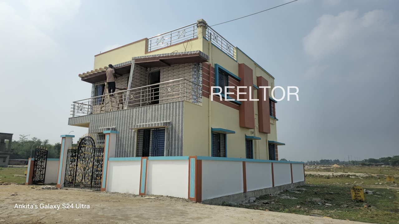Available 2 Bhk In Chhera Joura
