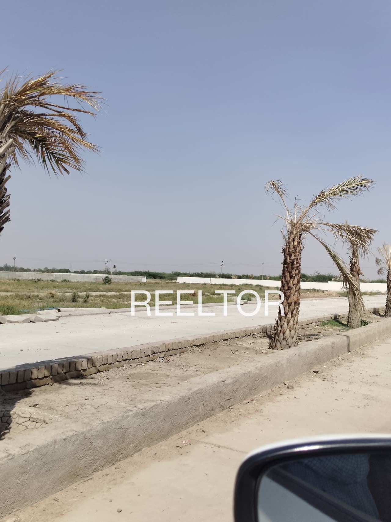 2 Bhk For Sale In Noida City Centre