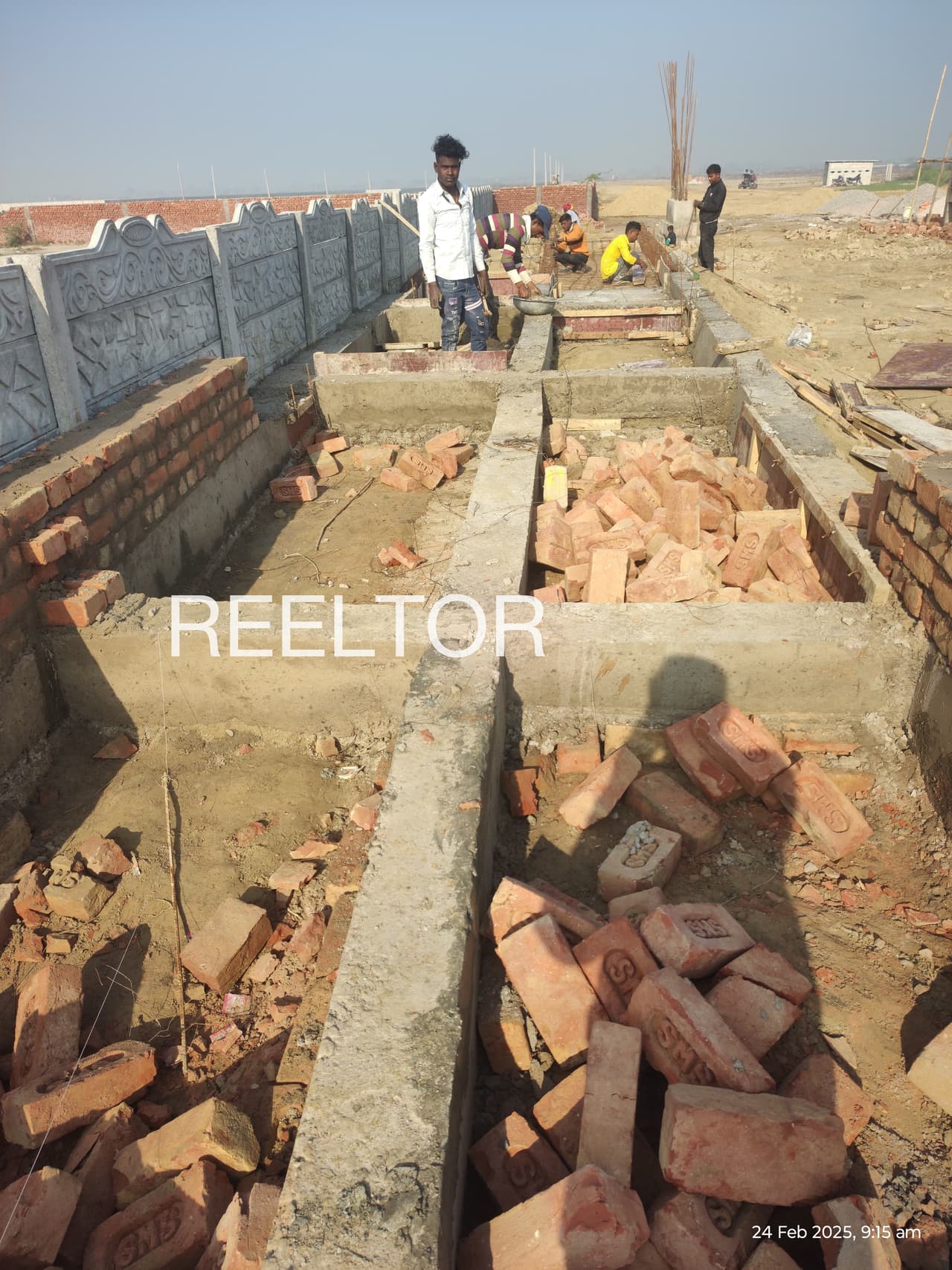 Plot For Sale In Mahemdabad