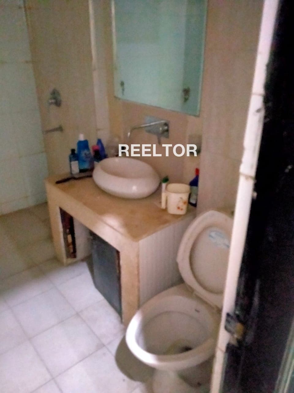 Office Space For Rent In Jor Bagh Saraswati Vihar