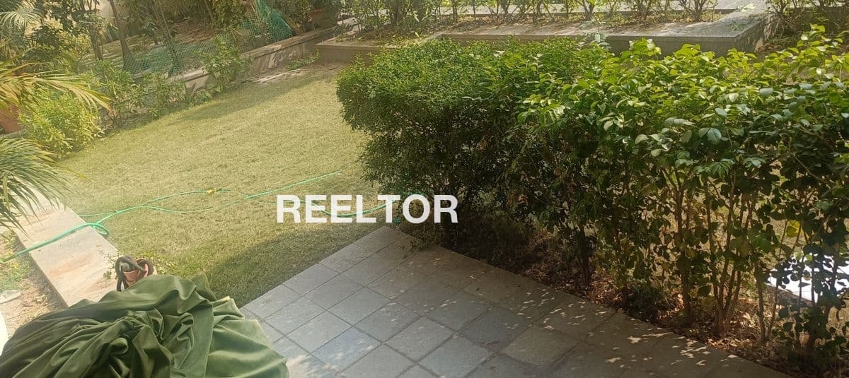 Villa For Rent In Thothi Buhana