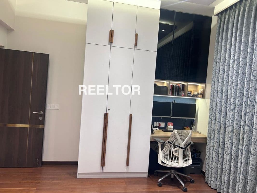 Villa For Rent In Hiran Kudna Punjabi Bagh