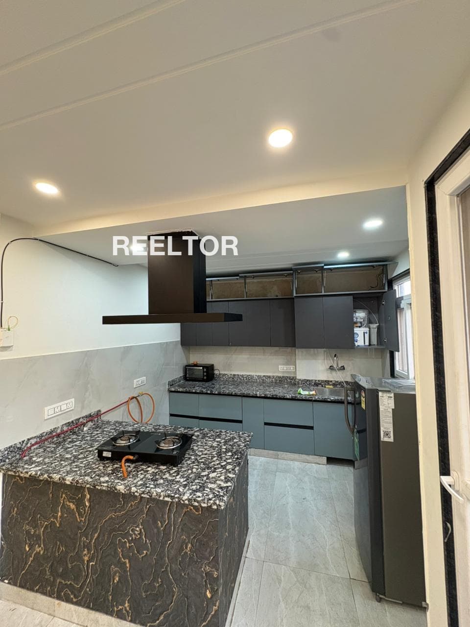 Villa For Sale In Dakoor Andole