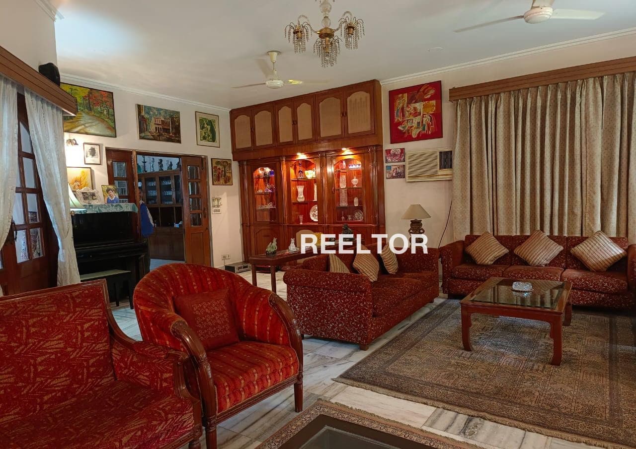 Villa For Rent In Thola Arain