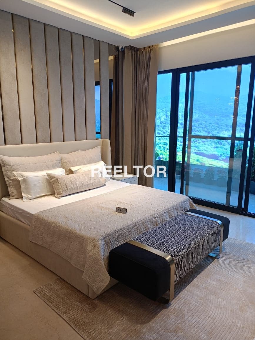 Villa For Rent In Hudco Place Defence Colony