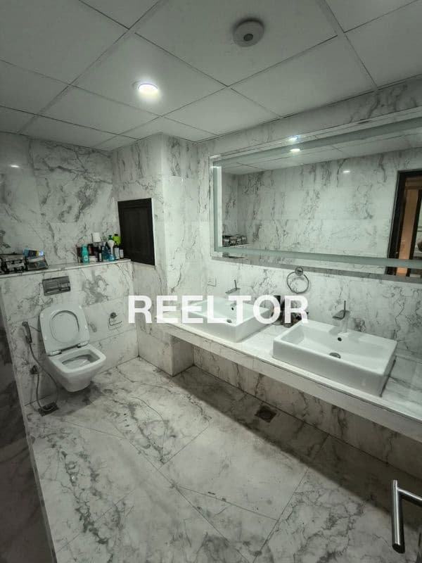 Villa For Sale In Chondi Kubeer