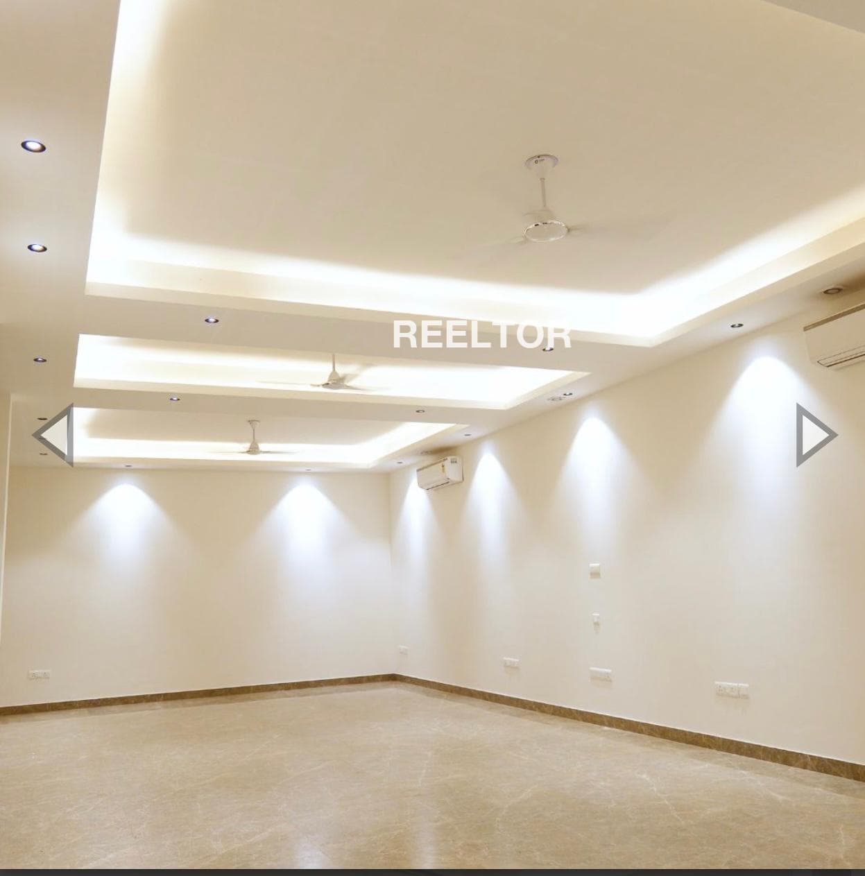 Villa For Rent In Dlf Farms Saket