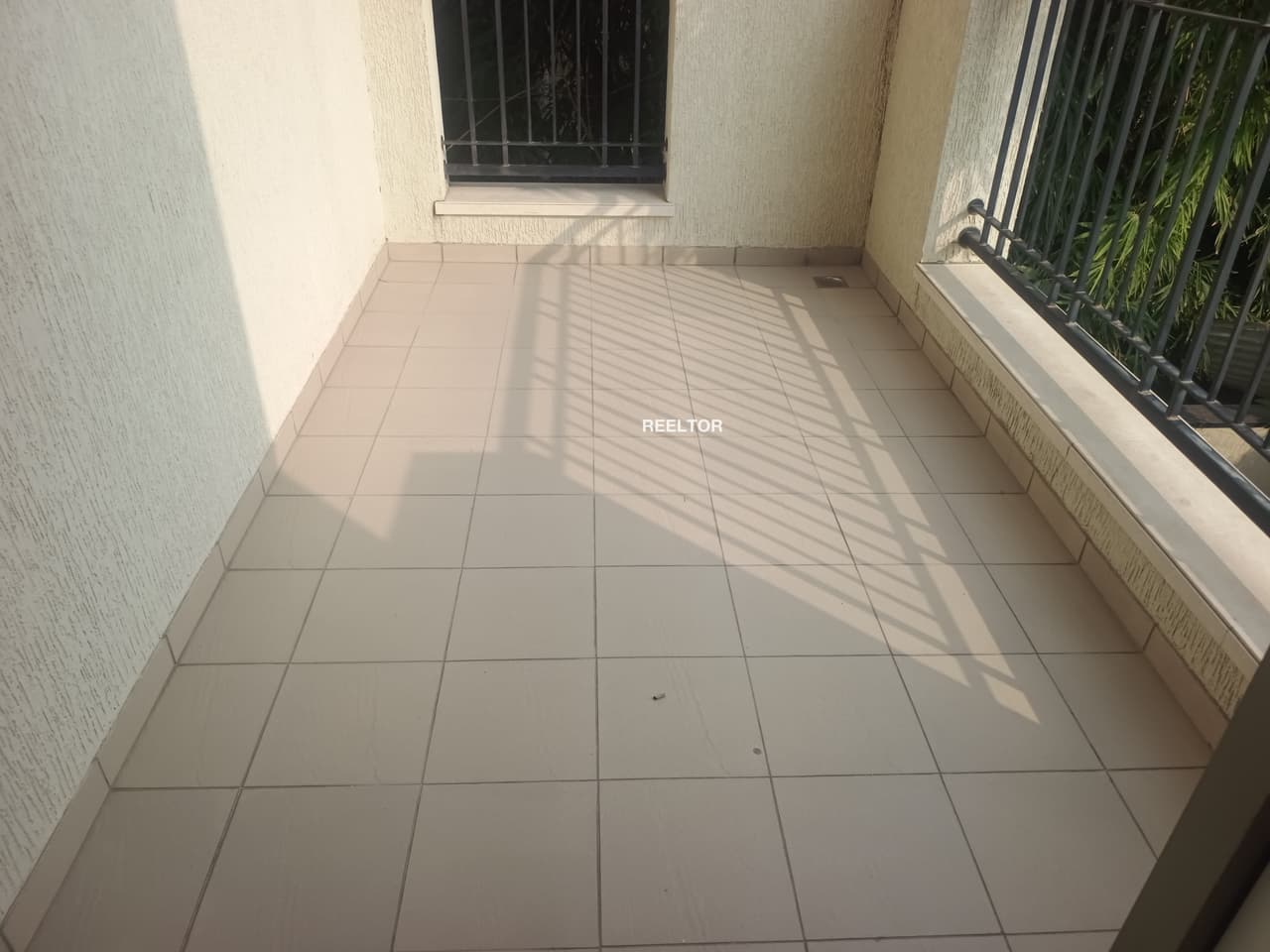 Villa For Rent In Bharti Artist Colony Preet Vihar