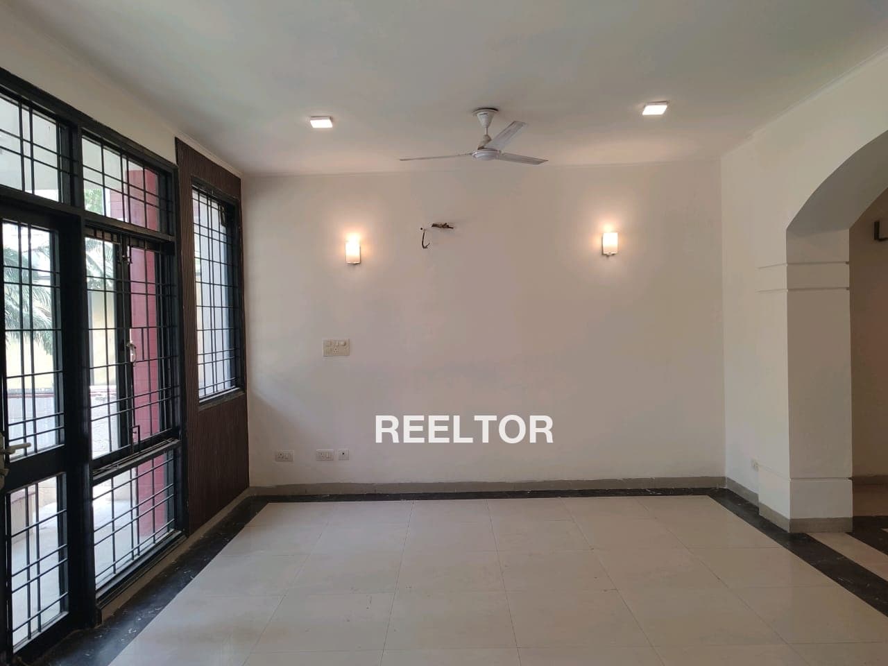 Villa For Rent In Delhi