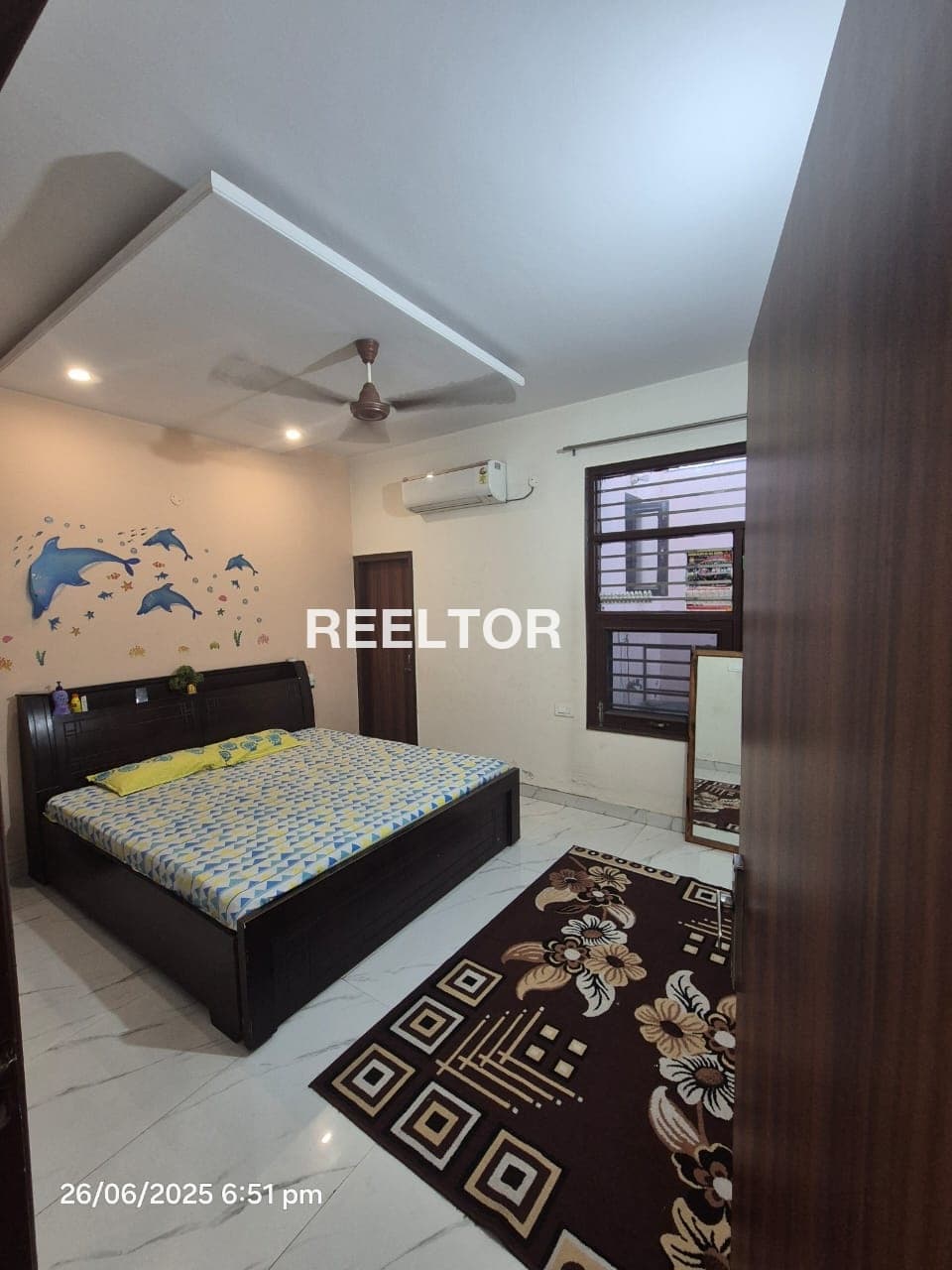 Villa For Rent In Sbi Colony Model Town