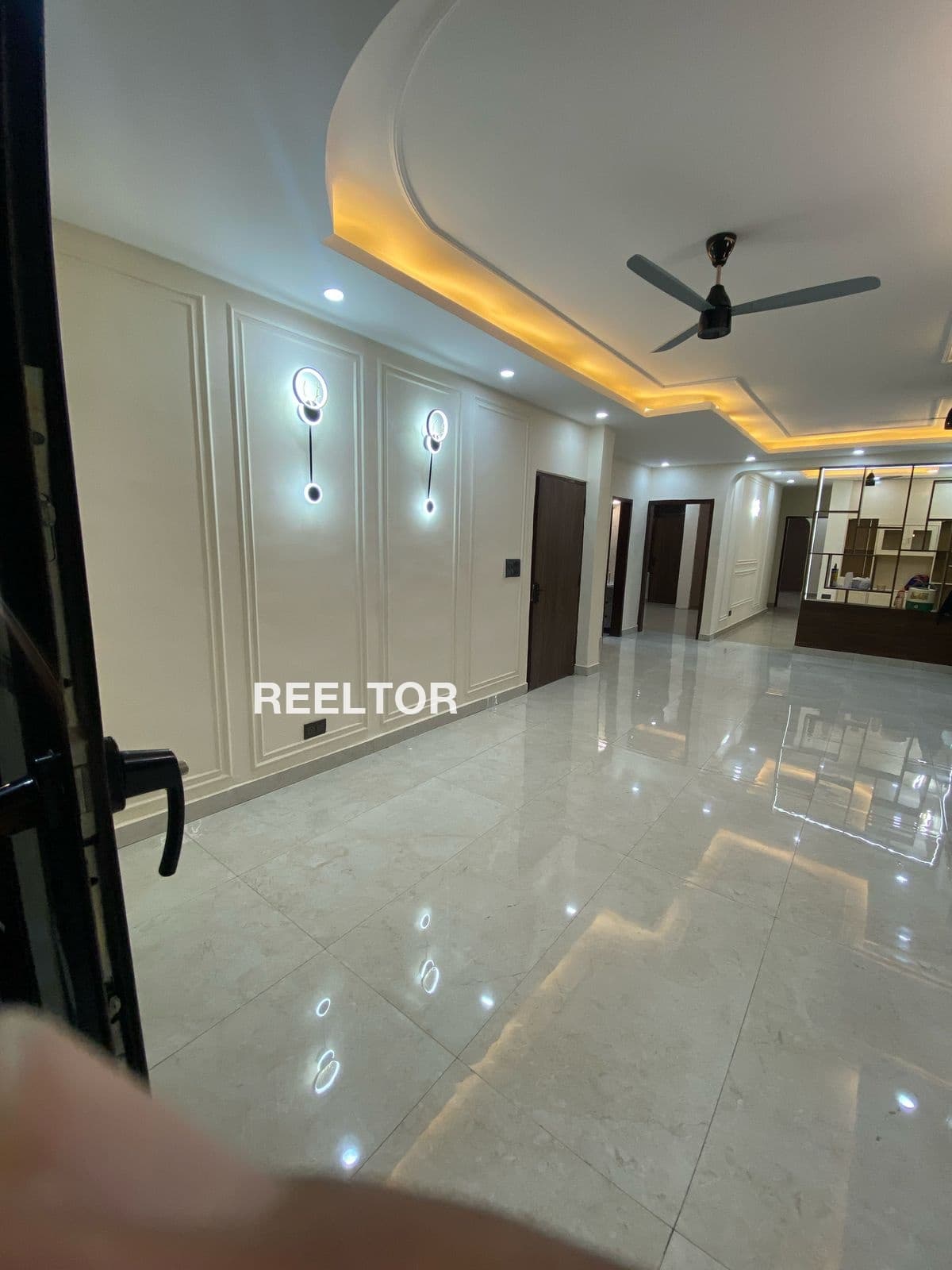 Villa For Rent In West Jyoti Nagar Shahdara