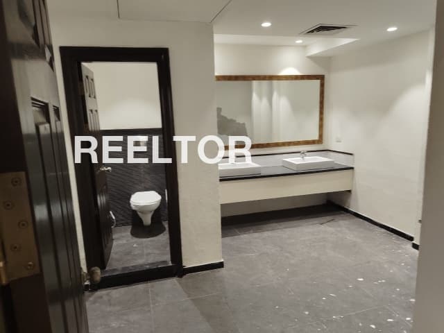 Villa For Rent In Bhalaswa Jhuggi Model Town