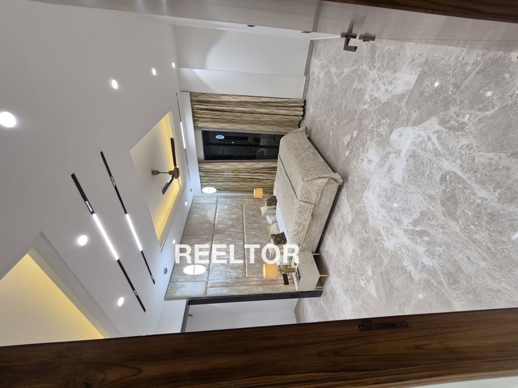 Villa For Rent In Nizamuddin East Defence Colony